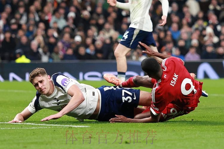 狼狈的2-1?利物浦11打9仍险被热刺绝平!4人伤退+1.4亿标王重伤 狼狈的2-1?利物浦11打9仍险被热刺绝平!4人伤退+1.4亿标王重伤